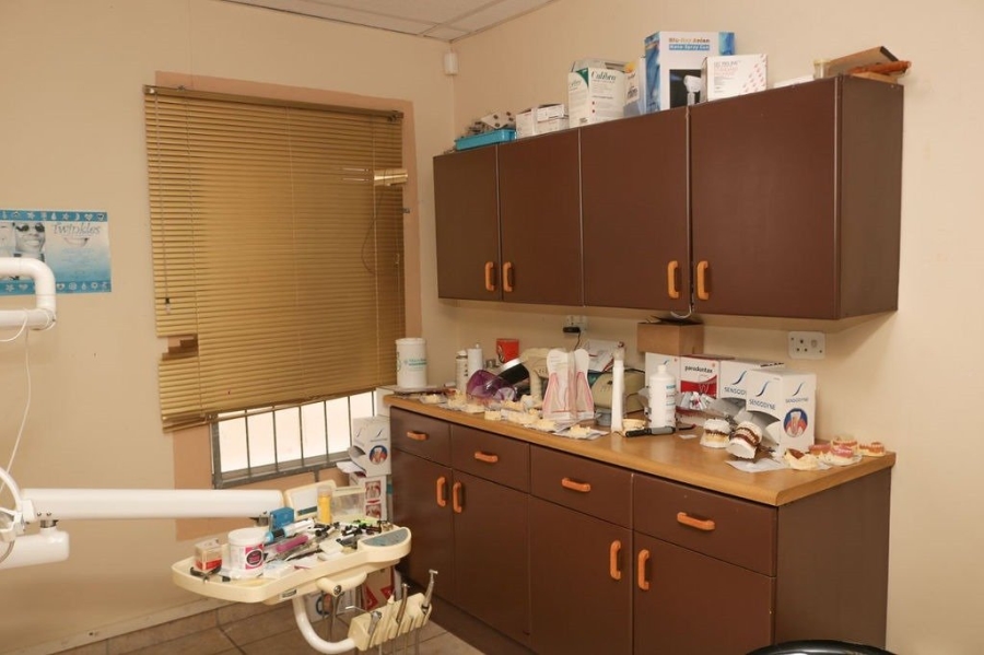 3 Bedroom Property for Sale in Hillside Eastern Cape
